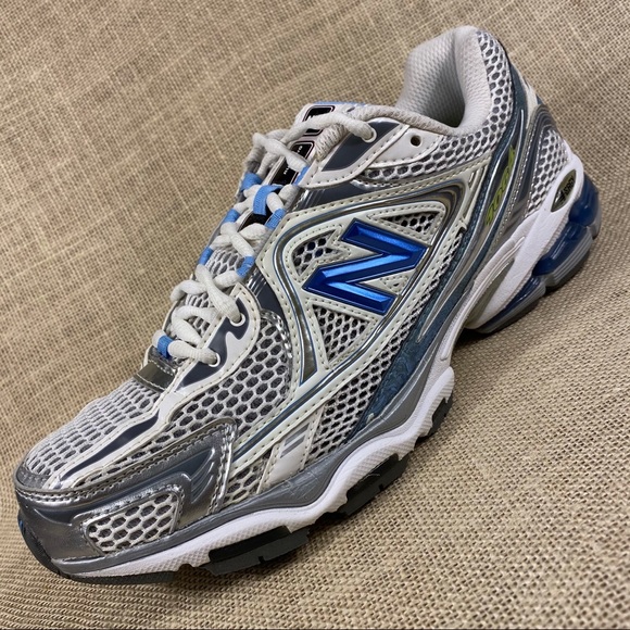 new balance 1064